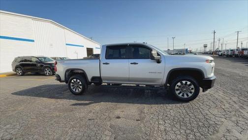 2022 Chevrolet Silverado 2500 Custom