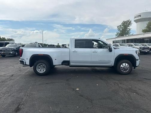 Glacier White Tricoat 2026 GMC Sierra 3500 Denali