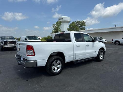 Bright White Clearcoat 2021 RAM 1500 Big Horn/Lone Star
