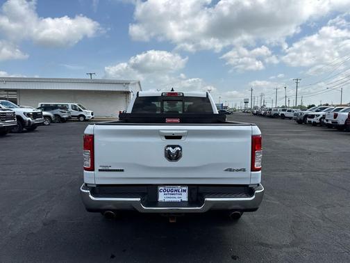 Bright White Clearcoat 2021 RAM 1500 Big Horn/Lone Star