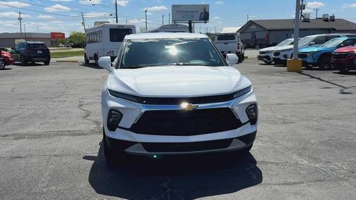 Summit White 2025 Chevrolet Blazer 2LT