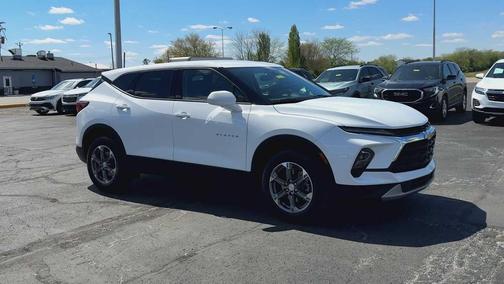 Summit White 2025 Chevrolet Blazer 2LT