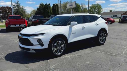 Summit White 2025 Chevrolet Blazer 2LT
