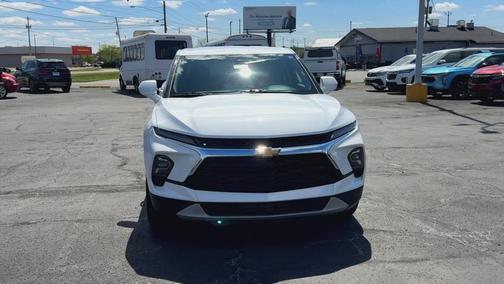 Summit White 2025 Chevrolet Blazer 2LT
