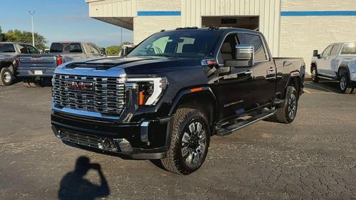2025 GMC Sierra 2500 Denali