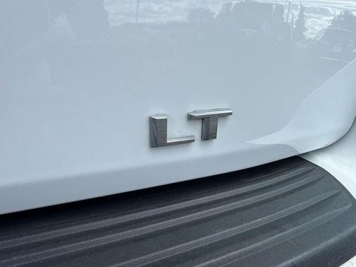 Summit White 2025 Chevrolet Tahoe LT