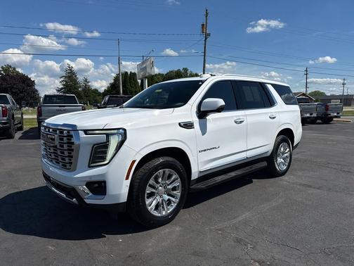 Summit White 2025 GMC Yukon Denali