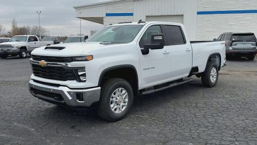 2026 Chevrolet Silverado 3500 LT