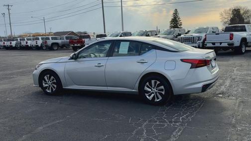 2023 Nissan Altima S FWD