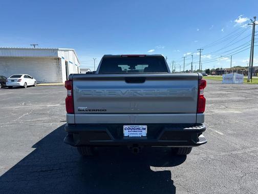 Sterling Gray Metallic 2026 Chevrolet Silverado 1500 Custom Trail Boss