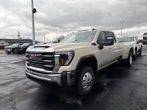 2026 GMC Sierra 3500 SLE