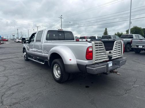 Ingot Silver Metallic 2011 Ford F-350 Lariat