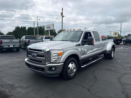 Ingot Silver Metallic 2011 Ford F-350 Lariat