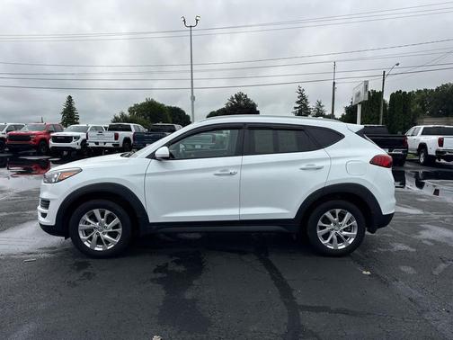 White Cream 2021 Hyundai TUCSON Value