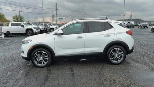 2022 Buick Encore GX Select