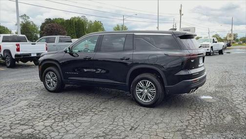 2024 Chevrolet Traverse LS