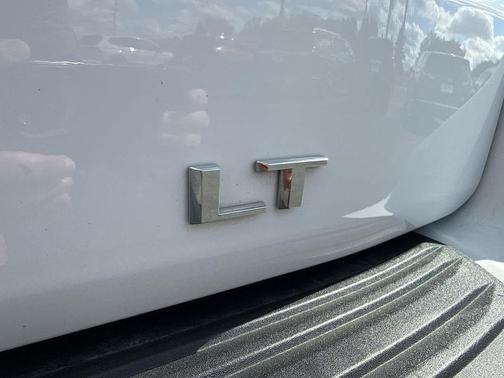 Summit White 2025 Chevrolet Tahoe LT