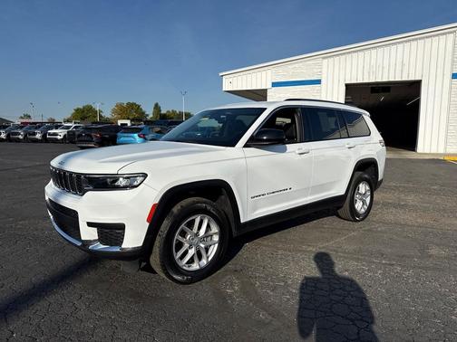 2022 Jeep Grand Cherokee L Laredo