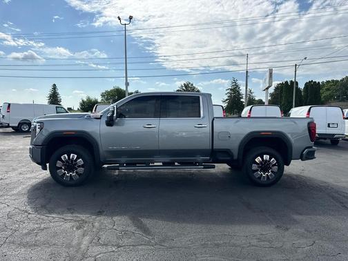 Sterling Metallic 2024 GMC Sierra 2500 Denali