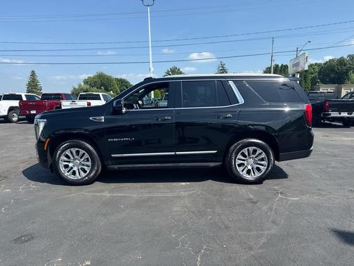 Onyx Black 2025 GMC Yukon Denali