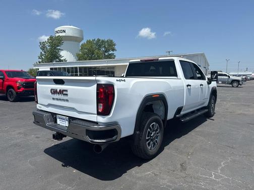 Summit White 2026 GMC Sierra 3500 Base