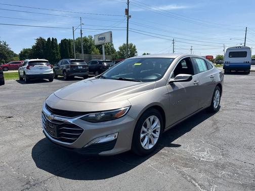 Mineral Gray Metallic 2022 Chevrolet Malibu FWD LT