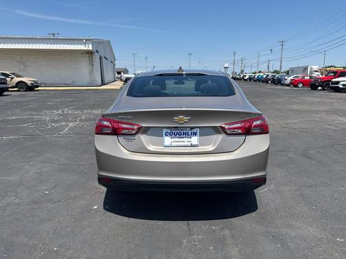 Mineral Gray Metallic 2022 Chevrolet Malibu FWD LT