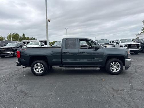 Graphite Metallic 2019 Chevrolet Silverado 1500 1LT