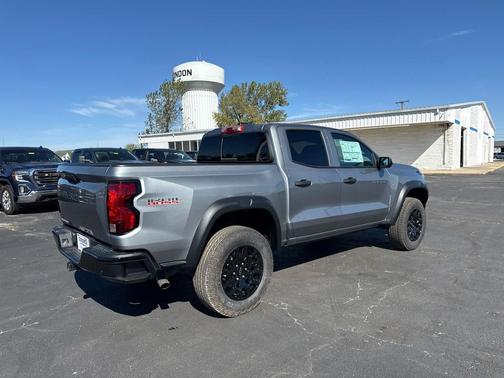 Sterling Gray Metallic 2026 Chevrolet Colorado Trail Boss