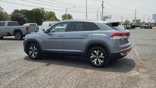 2024 Volkswagen Atlas Cross Sport 2.0T SE
