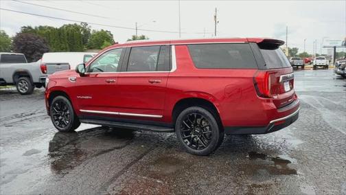2022 GMC Yukon XL SLT