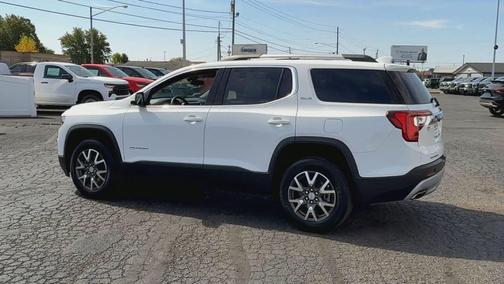 2023 GMC Acadia FWD SLE