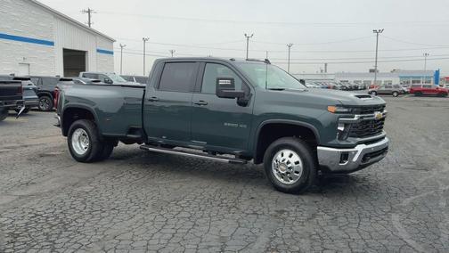 2026 Chevrolet Silverado 3500 LT