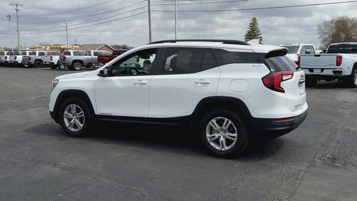 Summit White 2024 GMC Terrain SLE