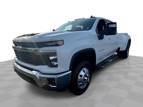 2026 Chevrolet Silverado 3500 LT