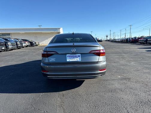 Platinum Gray Metallic 2019 Volkswagen Jetta 1.4T SE