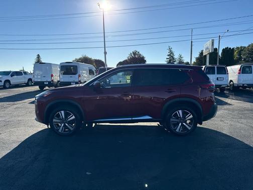 Scarlet Ember Tintcoat 2023 Nissan Rogue Platinum