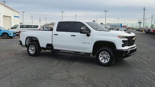 2025 Chevrolet Silverado 3500 WT