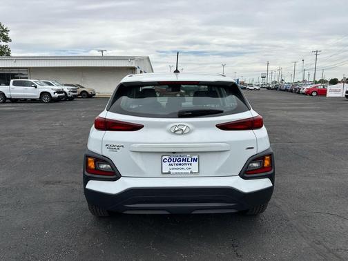 Chalk White 2020 Hyundai KONA SE