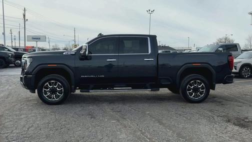 2024 GMC Sierra 2500 Denali