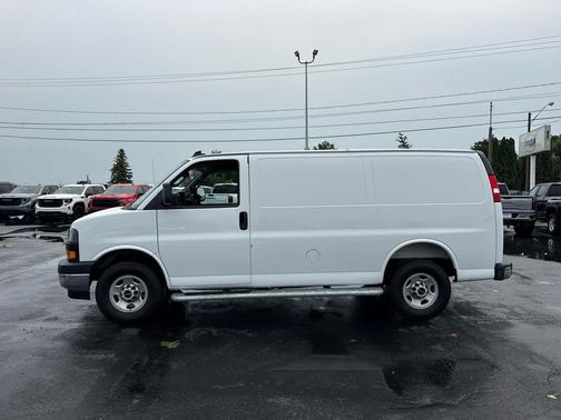 Summit White 2025 GMC Savana 2500 Work Van