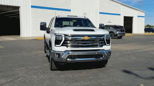 2025 Chevrolet Silverado 3500 LTZ