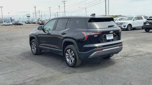 Mosaic Black Metallic 2026 Chevrolet Equinox 1LT