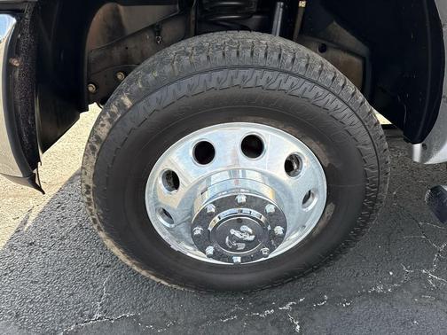 Brilliant Black Crystal Pearlcoat 2016 RAM 3500 Laramie