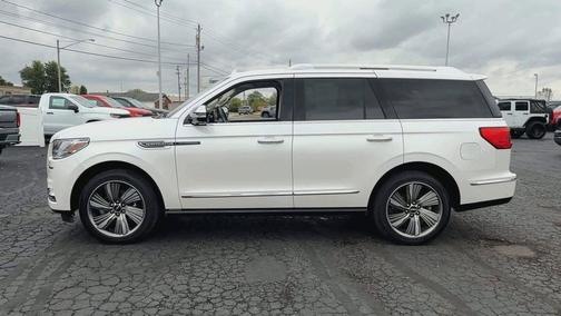 2018 Lincoln Navigator Black Label