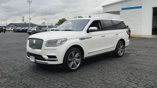 2018 Lincoln Navigator Black Label