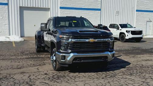 2024 Chevrolet Silverado 3500 LT