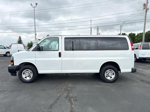 Summit White 2023 Chevrolet Express 3500 RWD 3500 Regular Wheelbase LS