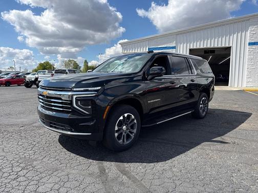 2026 Chevrolet Suburban LT