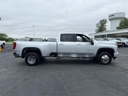 Silver Ice Metallic 2021 Chevrolet Silverado 3500 High Country